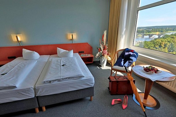 Hotel am Terrassenufer - Wohnbeispiel Doppelzimmer Standard (Zimmercodierung DG1)