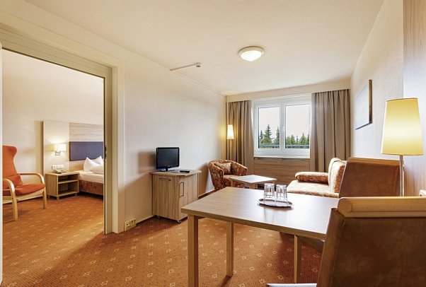 Hotel Am Bühl - Wohnbeispiel Familienzimmer (Zimmercodierungen FB1 & FP2)