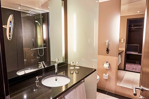 Steigenberger Hotel de Saxe - Wohnbeispiel Doppelzimmer Premium (Zimmercodierung DM1)