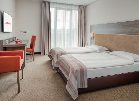 IntercityHotel Dresden - Wohnbeispiel Standard Doppelzimmer (Zimmercodierungen DG1 & DC1)