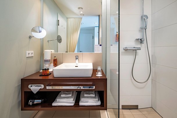 Hotel König Albert - Wohnbeispiel Doppelzimmer Superior (Zimmercodierung DS1)