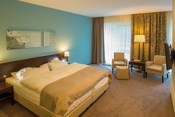 HEIDE SPA Hotel & Resort - Wohnbeispiel Juniorsuite (Zimmercodierung JB1)