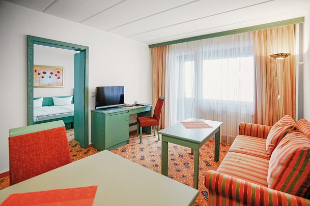 IFA Schöneck Hotel & Ferienpark - Wohnbeispiel 2-Raum-Appartement (Zimmercodierung OB1)