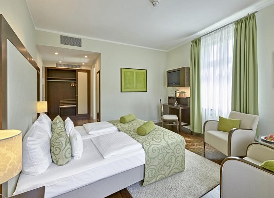 Hotel Elbresidenz an der Therme Bad Schandau - Wohnbeispiel Doppelzimmer Deluxe (Zimmercodierungen DB2 & DB4)