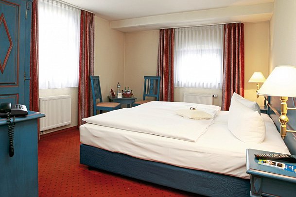 Buntes Haus Hotel Erbgericht - Wohnbeispiel Doppelzimmer Bergmann (Zimmercodierung DB1)