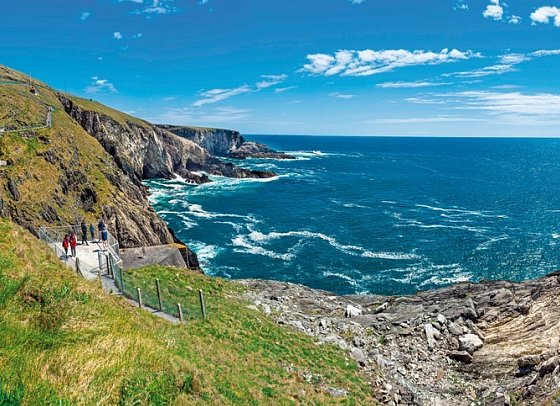 Wild Atlantic Way - Irlands wilde Westküste - Brücke bei Mizen Head
