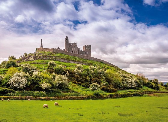 Entlang der Höhepunkte Irlands - Rock of Cashel