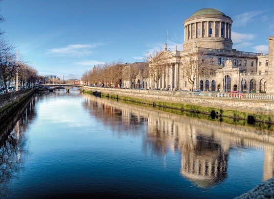Geheimnisvolle Küste - Four Courts, Dublin