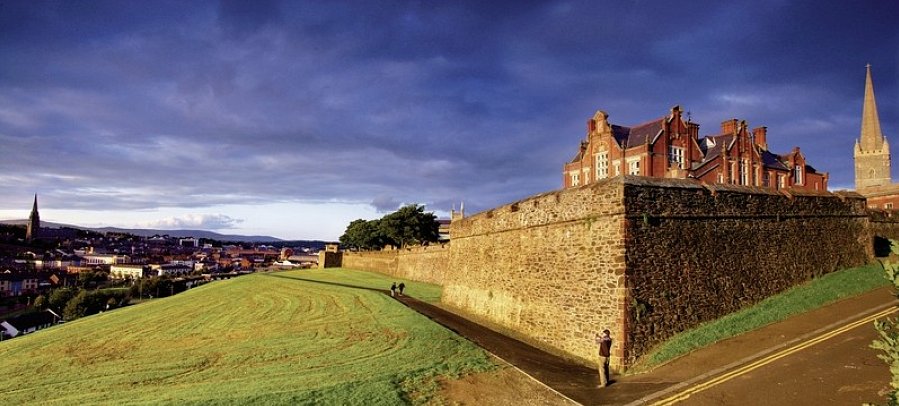 Irlands grüner Norden - Derry