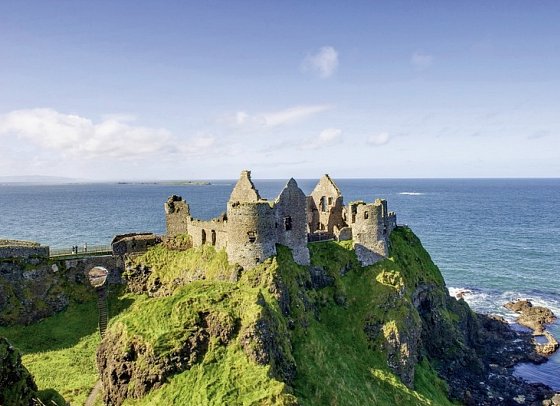 Bahnerlebnisreise Nordirland und der Westen - Dunluce Castle