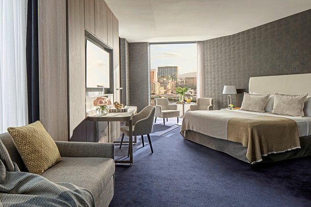 Anantara The Marker Dublin - Junior Corner Suite