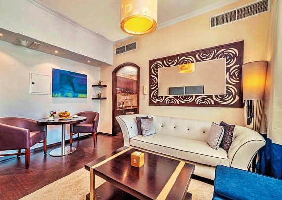 First Central Hotel Suites - Wohnbeispiel Executive One Bedroom Suite (Zimmercodierung WT1)