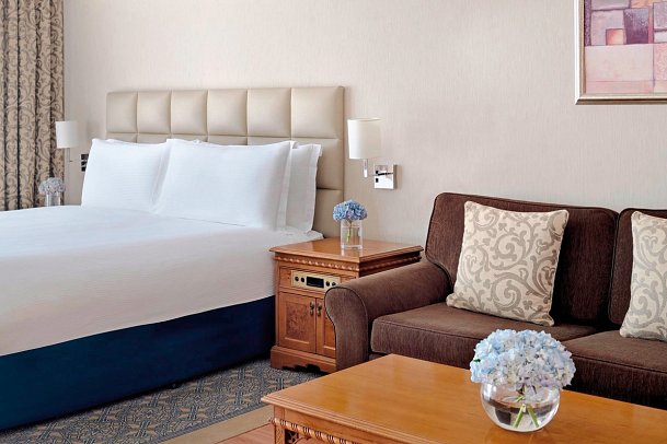 Millennium Plaza Downtown Hotel - Wohnbeispiel Club Room (Zimmercodierung UL1)