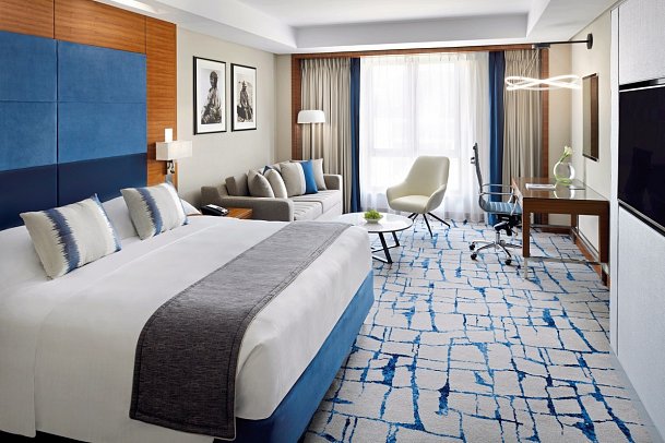 Mövenpick Hotel & Apartments Bur Dubai - Wohnbeispiel Executive Deluxe Room (Zimmercodierung UD1)