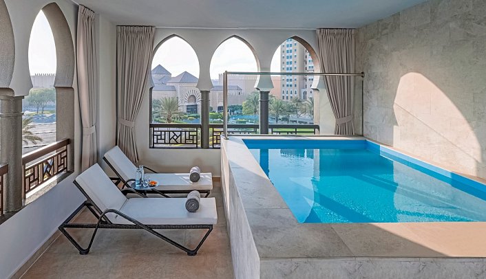 OAKS Ibn Battuta Gate - Wohnbeispiel Terrace Pool Suite (Zimmercodierung WB2)