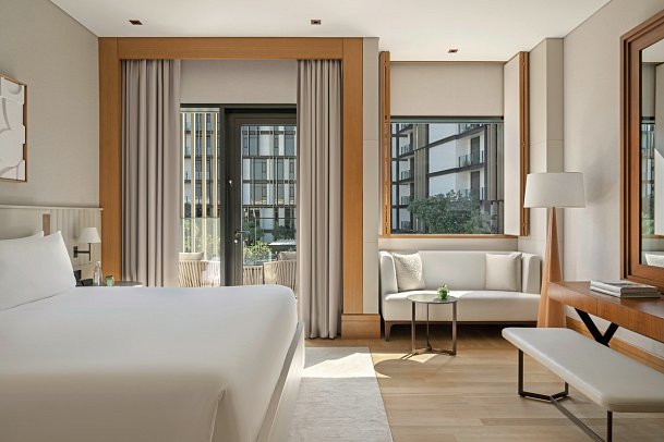 Delano Dubai - Wohnbeispiel Rising Light Guestroom with Resort View (Zimmercodierung DB2)