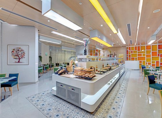 Al Khoory Atrium Hotel