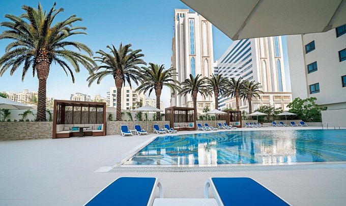 Arabian Park Dubai, an Edge by Rotana Hotel