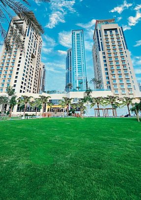 Al Habtoor Grand Resort, Autograph Collection