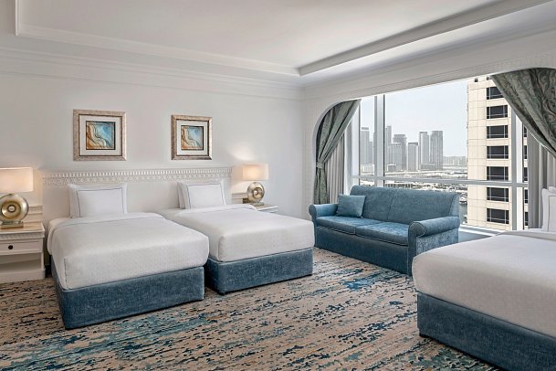 Al Habtoor Grand Resort, Autograph Collection - Wohnbeispiel Tower Family (Zimmercodierung FB1)