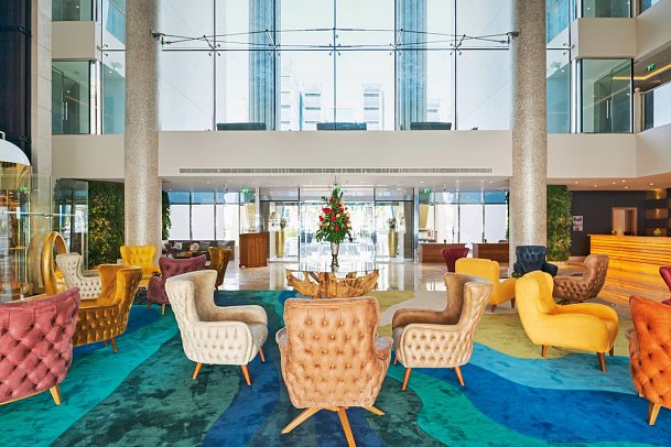 Royal Central Hotel and Resort The Palm