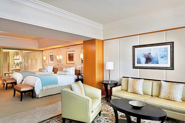 The Ritz-Carlton, Dubai International Financial Centre - Wohnbeispiel Club Room