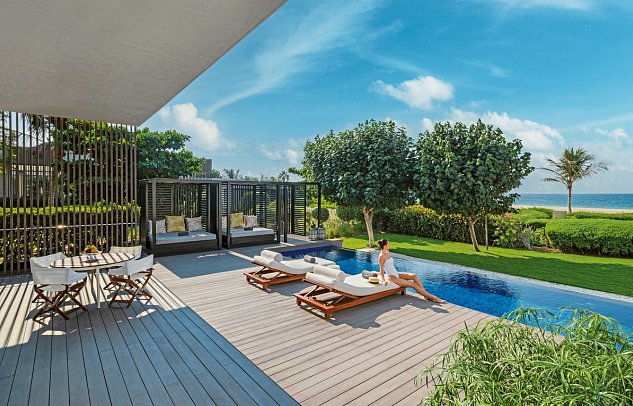 Al Zorah Beach Resort - Premium Two Bedroom Beachfront Villa with Private Pool (Zimmercodierungen VM1 & VB2)