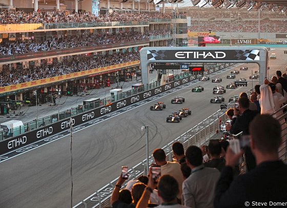Millennium Place Barsha Heights Hotel - inkl. Formel 1 Wochenend-Ticket Abu Dhabi
