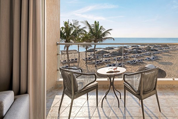 Fujairah Rotana Resort & Spa Al Aqah Beach - Wohnbeispiel Ocean View Room (Zimmercodierung DBM)