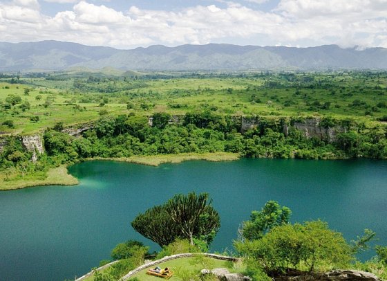 ADAC Special: Naturreise Uganda - Im Land der Berggorillas und Schimpansen - Kratersee, Kibale Forest