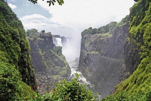 Drifters - Uganda Explorer - Murchison Falls