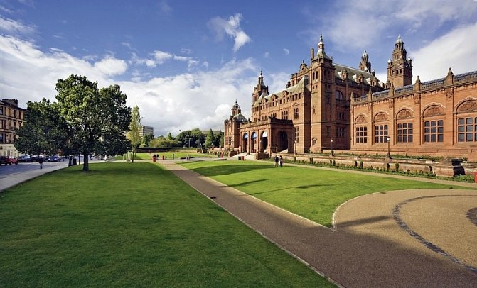 Bahnerlebnisreise Schottland - Kelvingrove Galerie, Glasgow