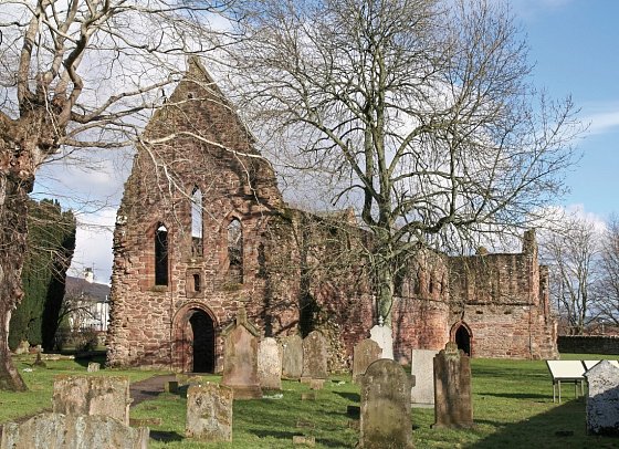 Schottland auf den Spuren von Jamie und Claire - Beauly Priory