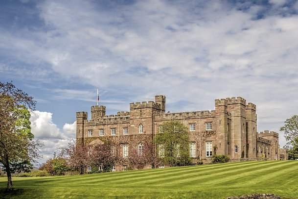 Familienerlebnistour Schottland - Scone Palace