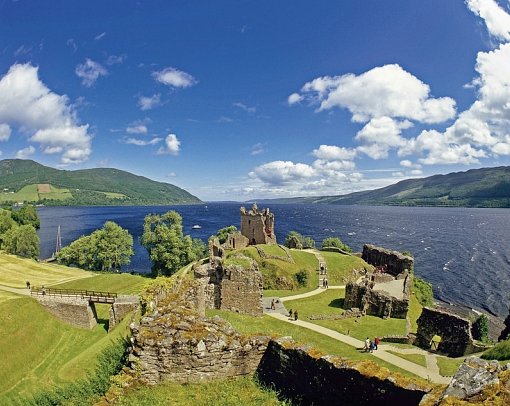 Schottlands klassische Rundreise - Städte, Highlands und die Insel Skye - Urquhart Castle
