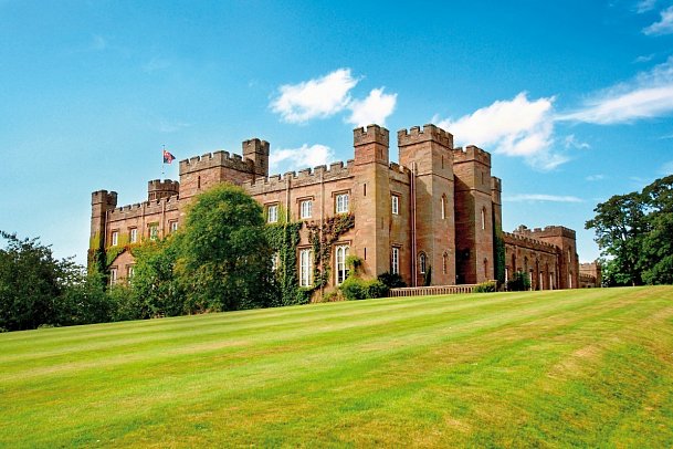 Highlands & Islands - Scone Palace