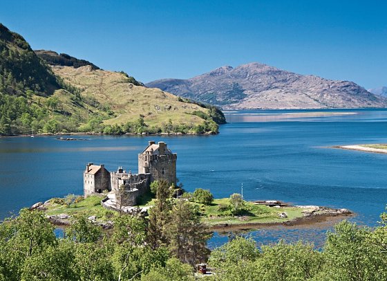 Highlands & Islands - Eilean Donan Castle