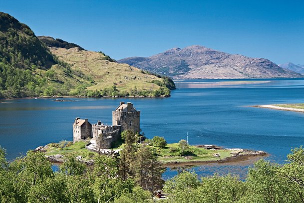 Highlands & Islands - Eilean Donan Castle