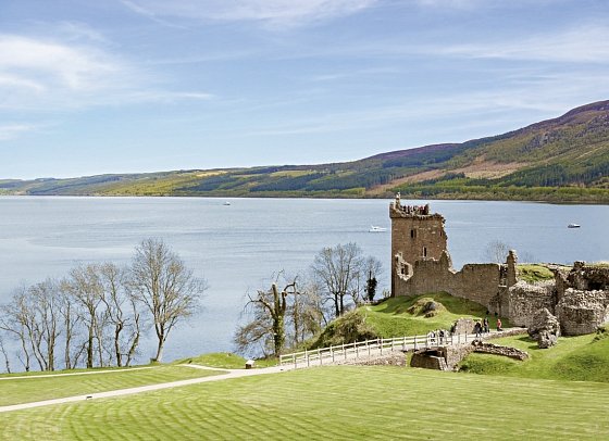 Schottland für Einsteiger - Loch Ness mit Urquhart Castle