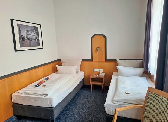 Hotel Am Kaisersaal - Wohnbeispiel Doppelzimmer Standard (M) (Zimmercodierung DB1)