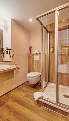 AKZENT Aktiv & Vital Hotel Thüringen - Wohnbeispiel Doppelzimmer Deluxe (Zimmercodierungen DD1 & ED1)
