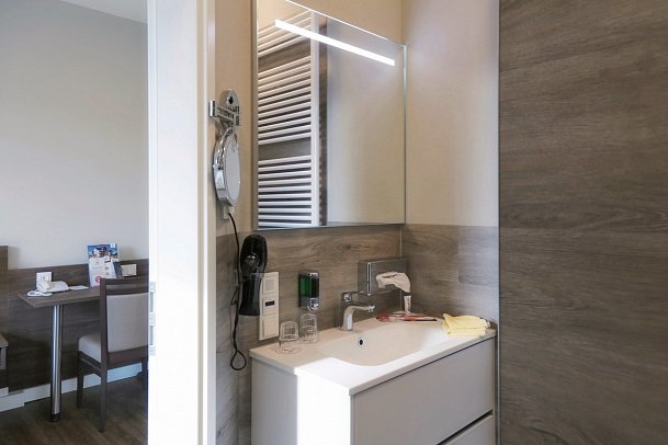 Berghotel Oberhof - Wohnbeispiel Doppelzimmer (Zimmercodierung DB1)