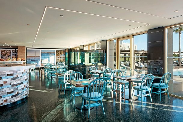 Victoria Golf Resort & Spa