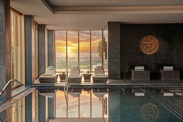 Victoria Golf Resort & Spa