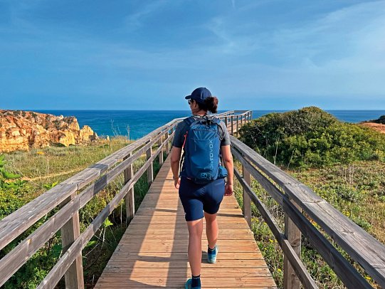 Küstenwanderung Algarve - Lagos-Tavira - Holzsteg bei Ponta da Piedade