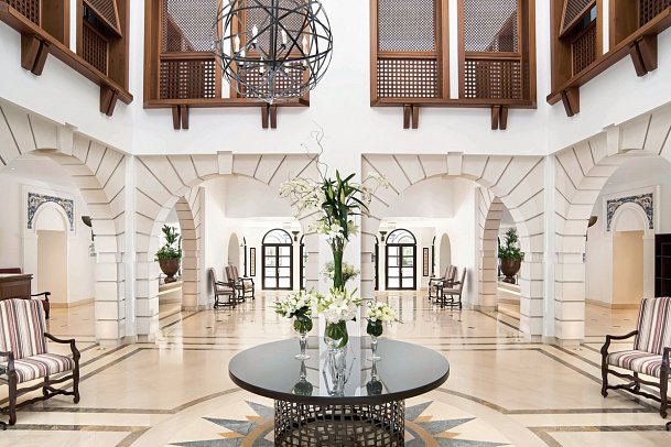 Pine Cliffs Hotel, a Luxury Collection Resort