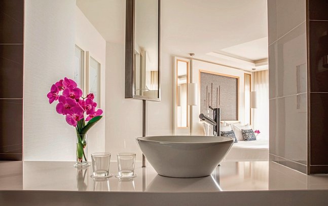 Tivoli Carvoeiro - Beispiel Bad Doppelzimmer Deluxe Meerblick (Zimmercodierung DDM)