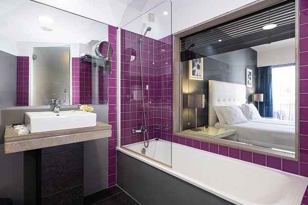 Rocamar Exclusive Hotel & Spa - Beispiel Bad Doppelzimmer Superior (Zimmercodierung DSM)