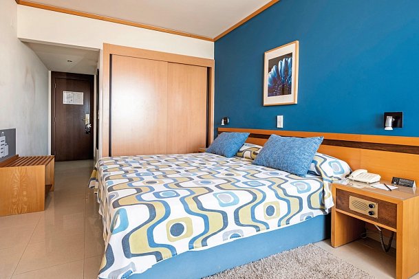 Rocamar Exclusive Hotel & Spa - Wohnbeispiel Doppelzimmer Landblick (Zimmercodierungen DBL & D1L)