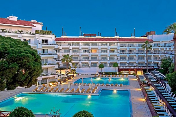 Aqualuz Lagos by Editory